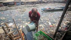 Penampakan Kali Apuran Tangerang Tercemar Limbah dan Sampah