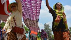 Parade 1.000 Meter Batik untuk Angkat Pariwisata Mojokerto