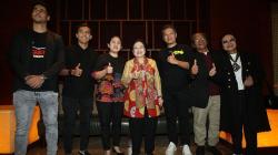 Megawati dan Puan Maharani Nobar Film Naga Bonar Reborn di Plaza Senayan
