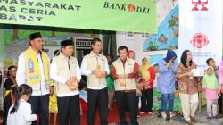 Buka Taman Bacaan Masyarakat, Bank DKI Serahkan Buku dan Komputer