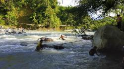 Jembatan Putus akibat Banjir, Warga OKU Selatan Kesulitan Jual Hasil Bumi 