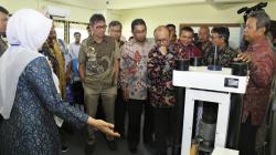 Semen Indonesia Revitalisasi Laboratorium Teknik Sipil Universitas Bung Hatta