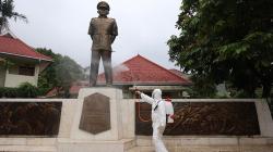 Cegah Virus Korona, Museum Ahmad Yani Diemprot Cairan Disinfektan