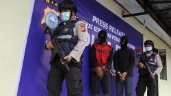 Polairud Polda Riau Tangkap Pelaku Pembalakan Liar, 55 Rakit Kayu Meranti Disita