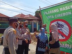 Akses Masuk Kota Cirebon Diperketat, Sejumlah Jalan Tikus Ditutup Sampai Sore