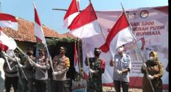 Pengibaran 1000 Bendera Merah Putih Tumbuhkan Semangat Nasionalisme dan Patriotisme