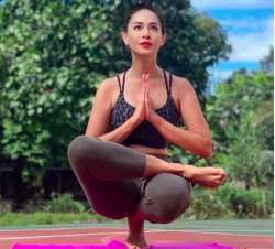 4 Gerakan Yoga Bantu Atasi Nyeri Haid, Yuk Dicoba!