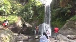 Liburan Seru di Curug Serwiti Guci Tegal, Tawarkan Spot Foto Menarik