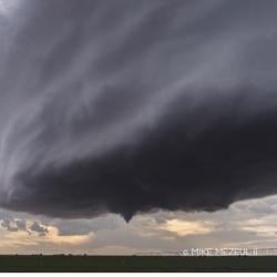 Tornado Hebat Terekam Kamera, Ini Penampakkannya