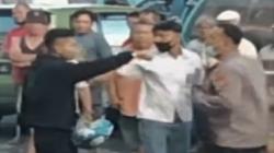 Ditantang Berkelahi Anak SMA, Polisi Berseragam Ini Tetap Tenang