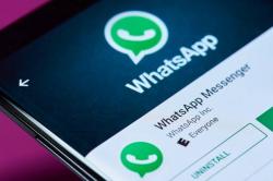 Hacker Jahat Sadap WhatsApp Anda, Ini Cara Mengetahuinya