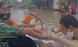 Tegal Dikepung Banjir, Belasan Desa Terendam usai Diguyur Hujan Deras