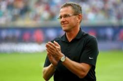 Resmi Latih MU, Ralf Rangnick Sesumbar Target Juara