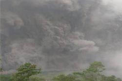 Gunung Semeru Meletus! Waspada Banjir Lahar Panas