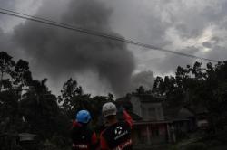 Besok 69 Trafo yang Padam Akibat Erupsi Gunung Semeru Bakal Menyala