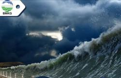 Peristiwa 12 Desember: Tsunami Flores Hingga Kematian Penyanyi Alda dengan Penuh Suntikan