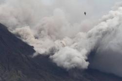 Semeru Masih Rawan! Guguran Awan Panas Jarak Pendek Berpotensi Terjadi