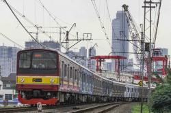 Commuter Line Rute Tanah Abang-Rangkasbitung Ditembak di Kebayoran Lama, Polisi: 3 Saksi Diperiksa  