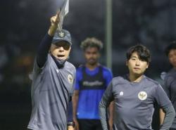 Piala AFF 2020: Perang 4 Juru Taktik asal Jepang dan Korea Selatan, Siapa Terbaik?