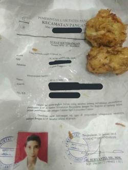 Viral, Surat Kependudukan Eks Menteri Kelautan dan Perikanan Susi Pudjiastuti Jadi Bungkus Gorengan