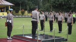 Mengawali Tahun 2022, Sebanyak 30 Personel Polres Bangka Tengah Naik Pangkat