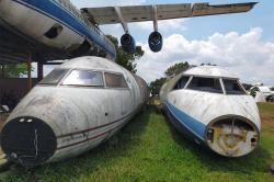 Gudang Bangkai Pesawat Di Kemang Bogor, Tampung 15 Unit Rongsokan