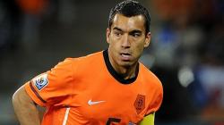 Sosok Giovanni van Bronckhorst, Bek Legendaris Timnas Belanda yang Memiliki Kerabat di Amurang