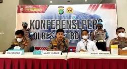 Satresnarkoba Polrestro Depok Bekuk Kurir Narkoba