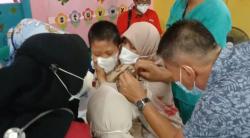 Lebih dari 300 Anak Sekolah di Kemang Bogor Divaksin 