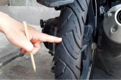 Ini Penyebab Ban Tubeless Motor Sering Kempes