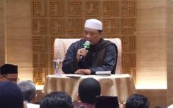 Profil Ustaz Yahya Waloni Seorang Mualaf,  Wafat saat Khutbah Jumat di Masjid Daarul Falah Makkasar