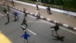2 Kelompok Remaja Bentrok di Fly Over Kampung Melayu