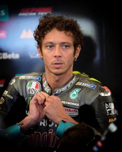 Valentino Rossi Dipastikan Tak Dampingi Tim VR46 di Pramusim Sirkuit Mandalika