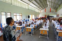 Ingatkan Akan Keselamatan Berkendara, PEPC dan Satlantas Polres Bojonegoro Kampanyekan Safety Riding