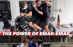 Aleix Espargaro Parodi The Power of Emak-emak Warga Net: Resmi Jadi WNI