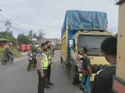 Muatan Melebihi Kapasitas, Sejumlah Pengendara Ditilang Polisi