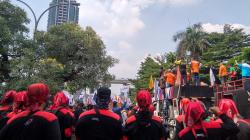 Buruh Demo, Tolak Permenaker Nomor 2 Tahun 2022 Tentang Batas Usia Pencairan JHT