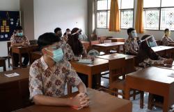 Ditemukan Klaster Sekolah, PTM di Pekalongan Dihentikan Sementara