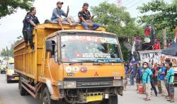 Lagi, Sopir Truk Geruduk Dishub Jateng Tolak Zero ODOL