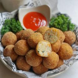 Bunda, Mari Masak Jajan Pasar Kroket Singkong Isi Sayur Pasti Yummy 