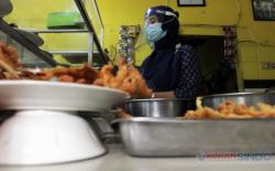 PPKM Level 4 Diperpanjang, Durasi Makan di Restoran atau Warteg Maksimal 1 Jam