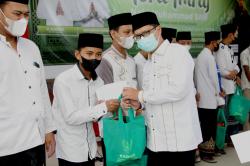 Gelar Isro Mi'raj, Pemkab Subang Santuni Anak Yatim dan Dhuafa