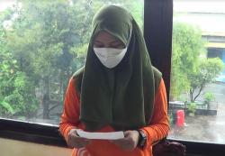 Kisah Inspiratif Risma, Penyandang Disabilitas yang Tetap Bekerja di Kelurahan Ancol