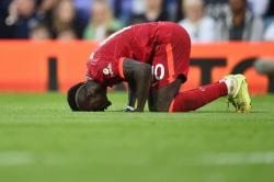 Sadio Mane, Bintang Liverpool yang Tak Pernah Tinggalkan Sholat