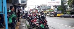 Ratusan Sopir Angkot Demo di Sukabumi, Penumpang Terlantar