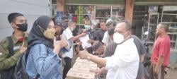 Disperindag Bareng Produsen Operasi Pasar Minyak Goreng di Pasar, Sediakan 1800 Liter