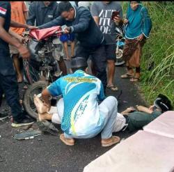 Adu Kambing Antar Sepeda Motor di Lepar Pongok, Satu Pelajar Tewas di Tempat Kejadian