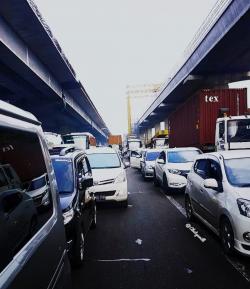 Jasa Marga : Waspada Macet, Ada Perbaikan di Ruas Jalan Tol Japek Arah Jakarta