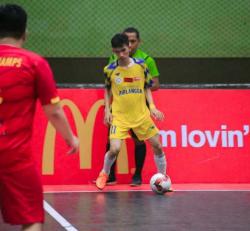 Pomprov 2022, Tim Futsal Unair Lolos Susah Payah