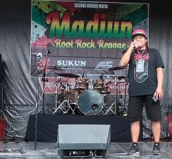 Jalin Silaturahmi Antar Komunitas, Pemuda Madiun Gelar Pementasan Musik 3 Genre